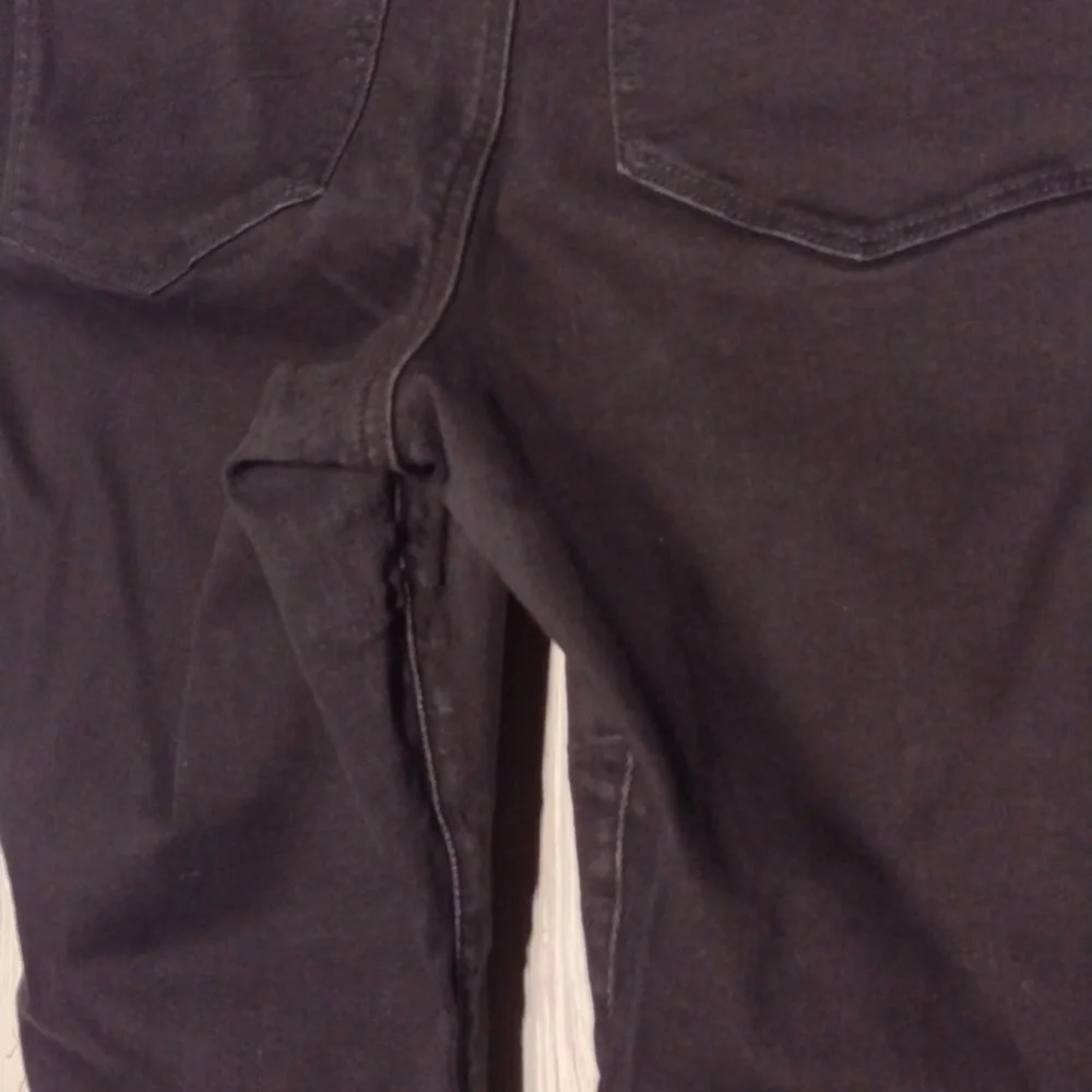 American Eagle Stretch Skinny Jeans - Picture 10 of 15